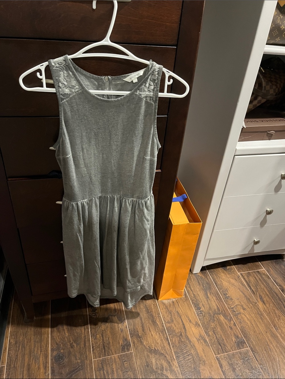 Gray Sleeveless Lace-Yoke Dress